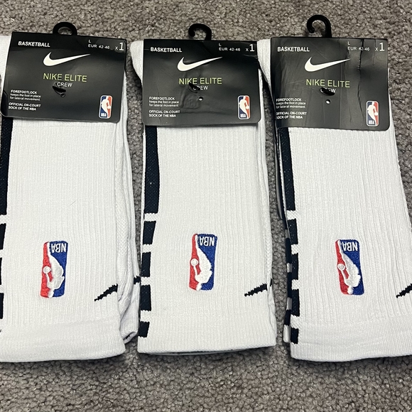 Nike Other - 3 Nike Elite Drifit NBA Crew Socks Mens Large 8-12